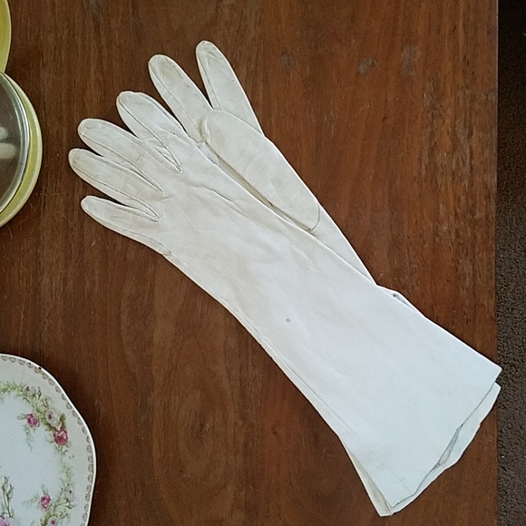 Accessories - Vintage kid leather gloves Sz 6 1/2